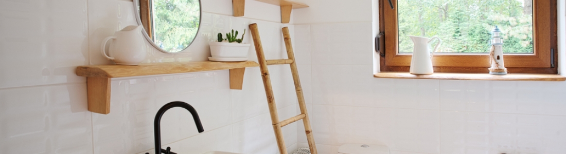 How to Maximize Space for Your Small Bathroom Remodels