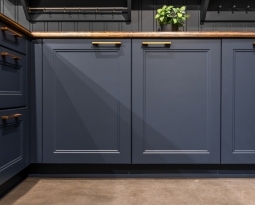 How to Pick Your Kitchen Cabinet Color for a Timeless Look